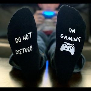 Do not disturb I’m gaming socks non slip